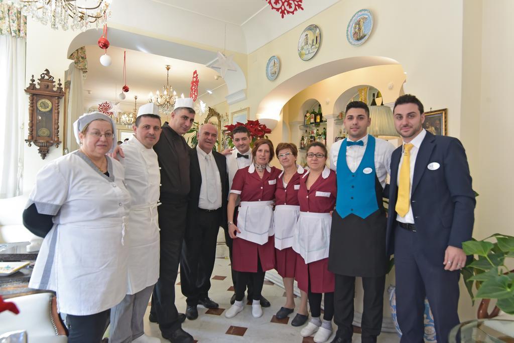 Hotel Santa Lucia Минори Экстерьер фото